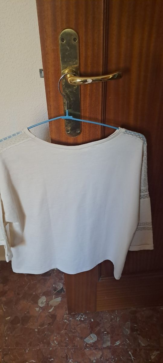 Blusa Bass10 niña beige claro J ceremonia