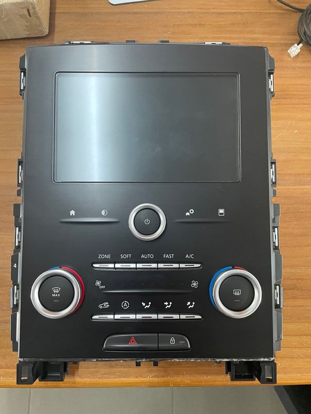 Pantalla táctil Renault Megane IV