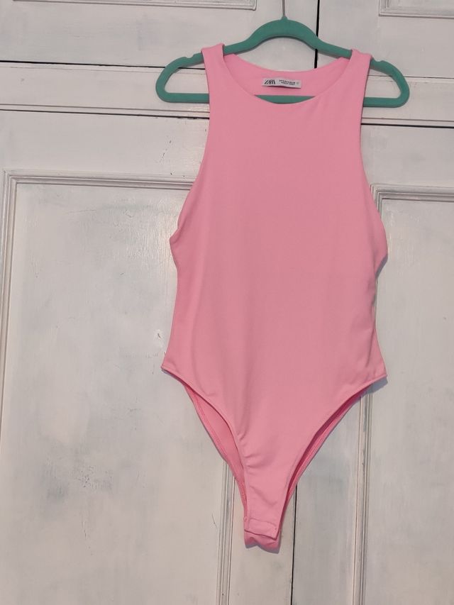Body Zara rosa palo - sin mangas