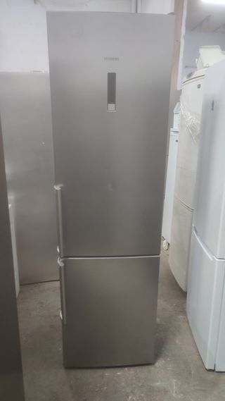 Nevera Siemens 2m - Refrigerador acero