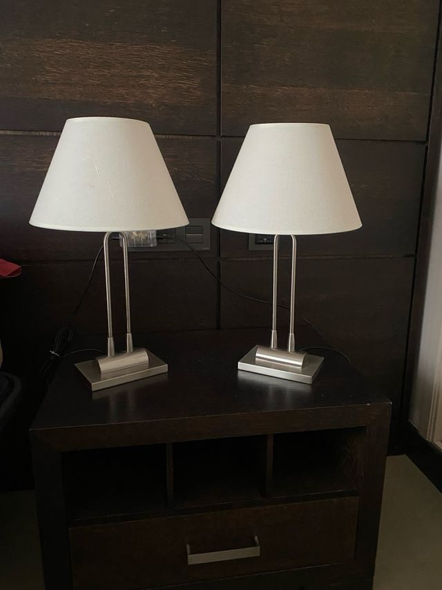 2 lámparas mesilla VALSAN. Buen estado