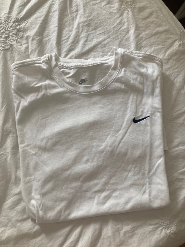 Camiseta Nike blanca talla S