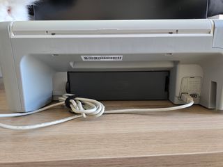 Impresora HP multifunción beige