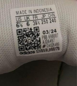 Zapatillas Adidas mujer blancas y rosas 