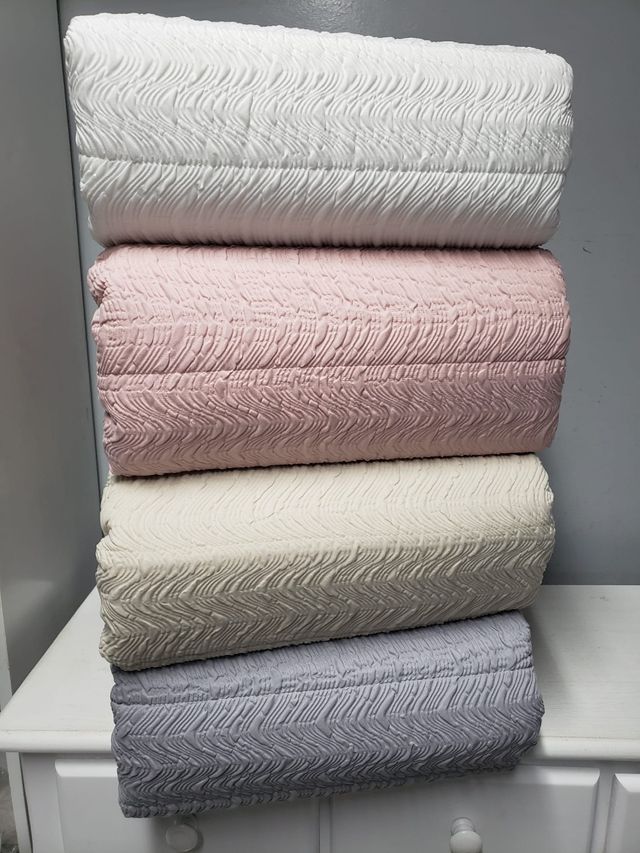 Colcha Verão Rosa - cama 150-160