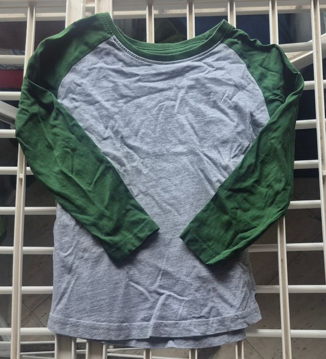 Camiseta manga larga niño - verde gris