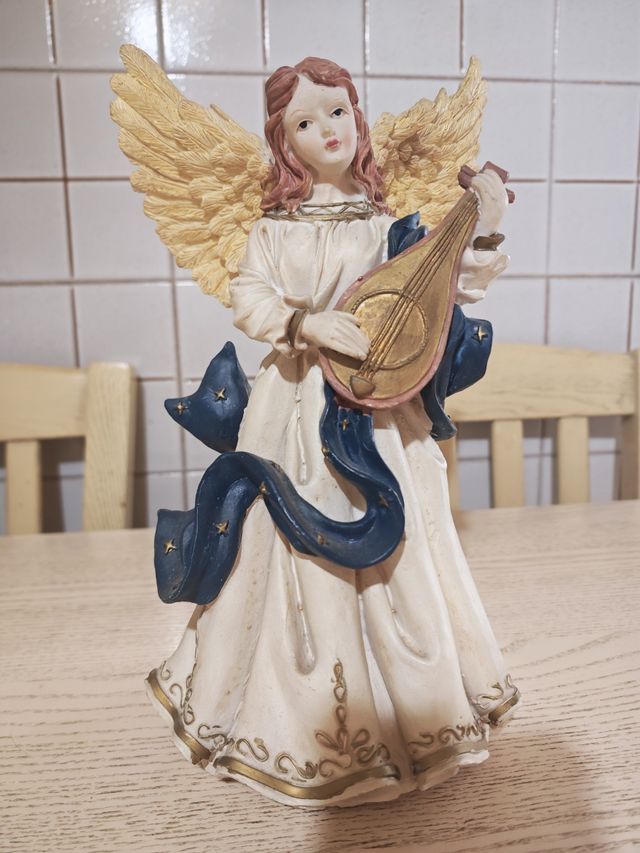 Statua Angelo Musico