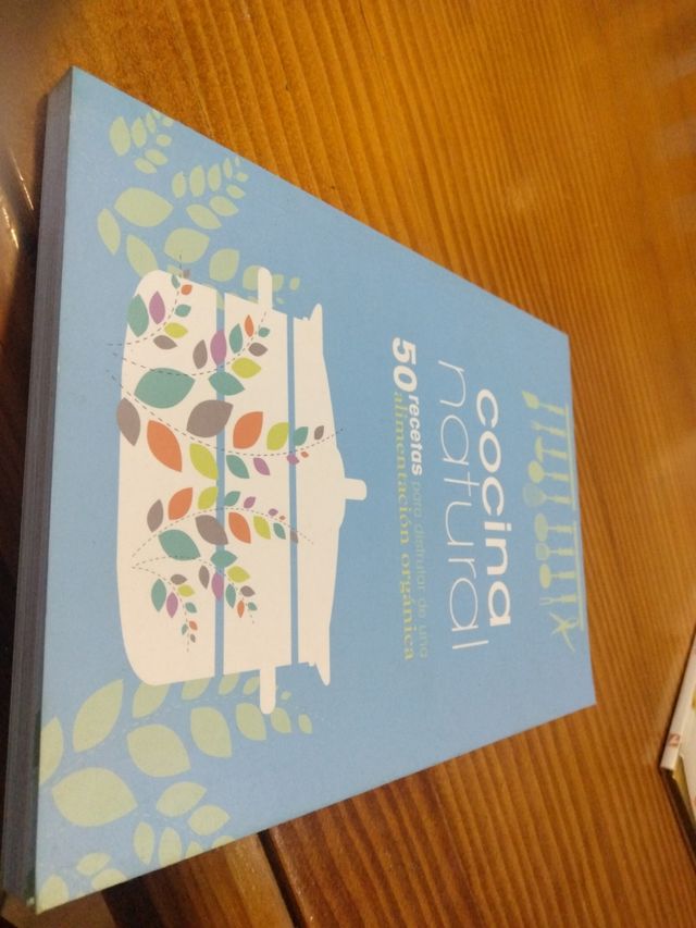Libro de cocina natural hay 50 recetas