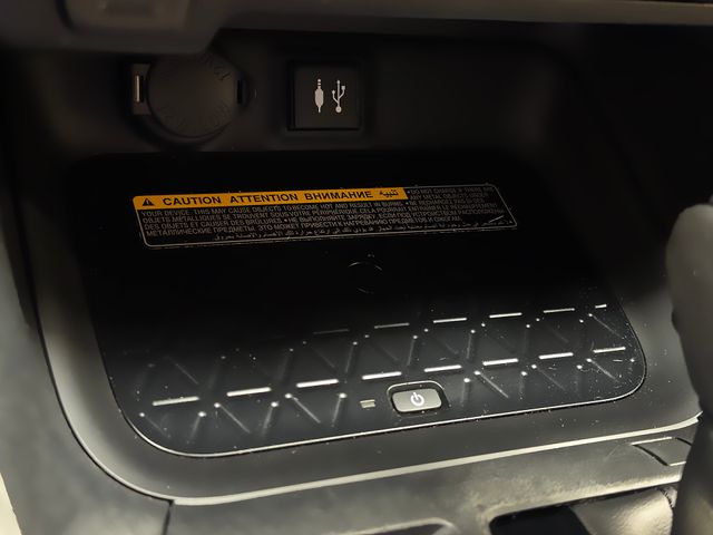 TOYOTA Rav4 2.5l 220H Advance