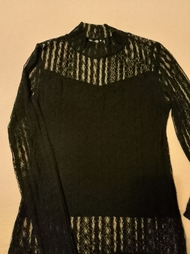 Due bluse in pizzo (2)