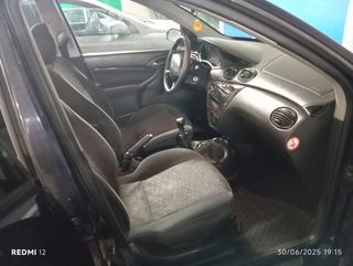 Ford Focus 2000