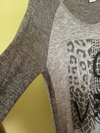 Jersey gris estampado animal print