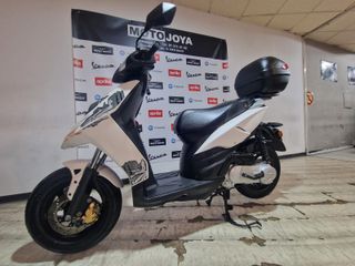 PIAGGIO Typhoon 50cc - Scooter blanco