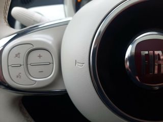 Fiat 500 1.0 HYBRID DOLCEVITA 70 3P