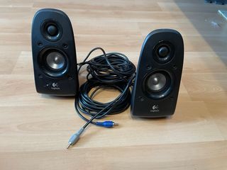 Altavoces Logitech 5.1 - Sistema de sonido