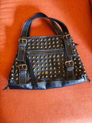 Bolso Purificación García - Negro con tachuelas