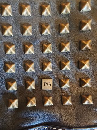 Bolso Purificación García - Negro con tachuelas