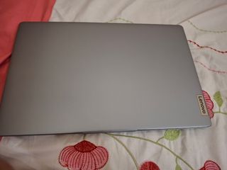 Lenovo ideapad slim 3 512gb i5 12450 16gb ram
