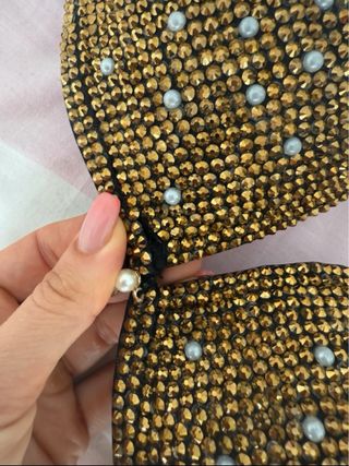 Bikini fitness negro y dorado