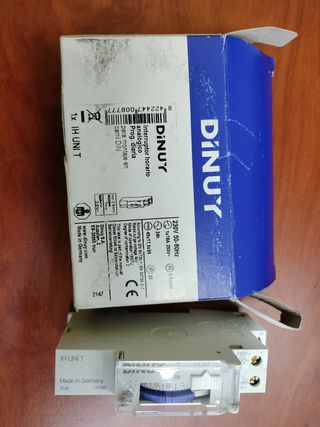 Interruptor horario analógico DINUY