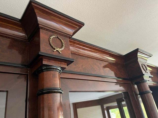 Mueble salon antiguo