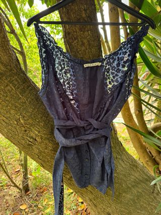 Blusa Kookai azul estampada