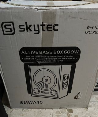 Equipo sonido Skytec: Impecable