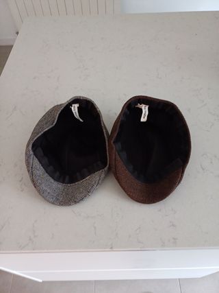 2 Boinas de lana - Gris y marrón