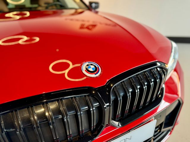 BMW 330e xDrive TOURING TECHO ENGANCHE INDIVIDAL 