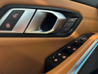 BMW 330e xDrive TOURING TECHO ENGANCHE INDIVIDAL 