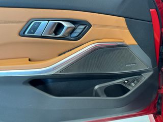 BMW 330e xDrive TOURING TECHO ENGANCHE INDIVIDAL 