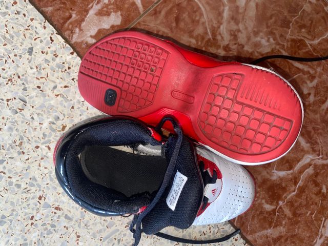 Zapatillas Adidas talla 35