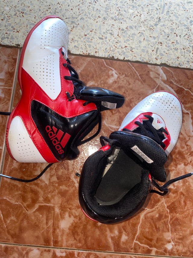 Zapatillas Adidas talla 35