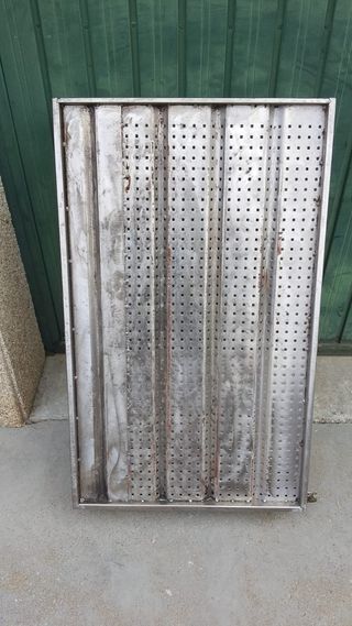 Parrilla acero inoxidable usada.