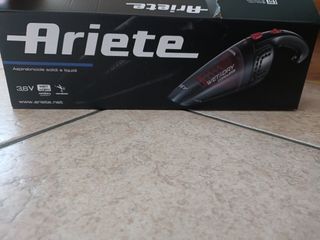 Aspirapolvere Ariete Wet&Dry 3,6V