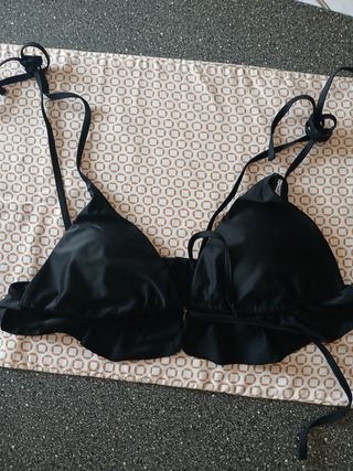 Bikini nero sopra - nuovo