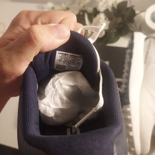 Zapatillas Under Armour Charged Breathe 2 Grises