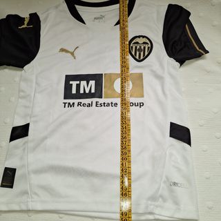 Uniforme Valencia CF Puma Jr. talla 3-4años
