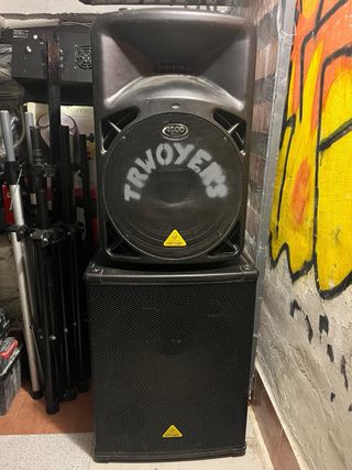 Subwoofer Behringer B1800XP - Bajo