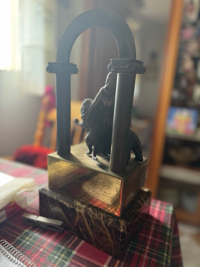 Figura Andalucia por si para España