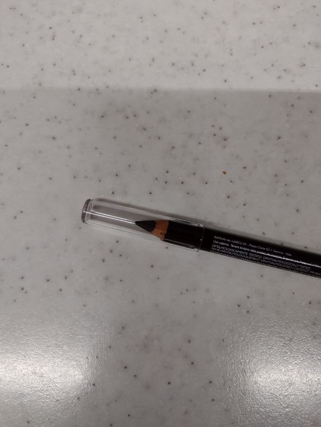 Labcare: Crema viso mani corpo & matita occhi nera