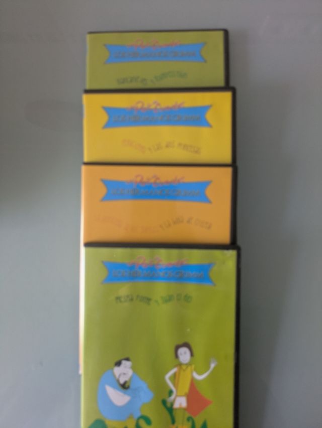 15 DVDs Cuentos Grimm - Niños