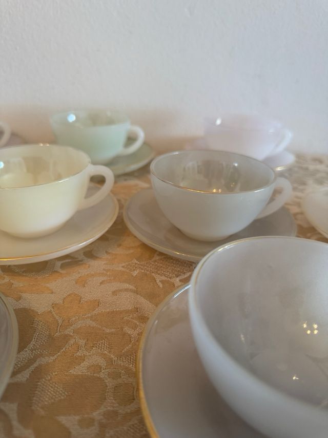 Juego 6 tazas opalina vintage