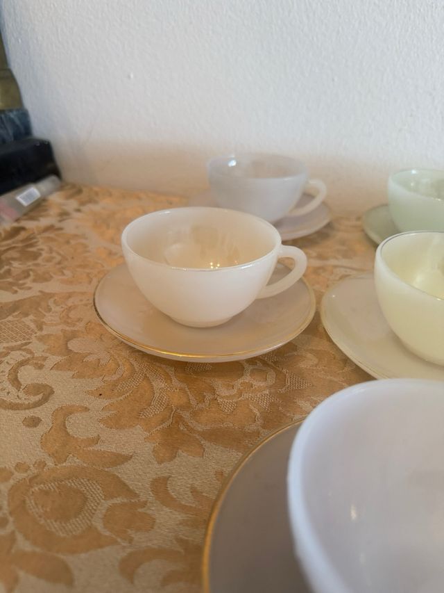 Juego 6 tazas opalina vintage