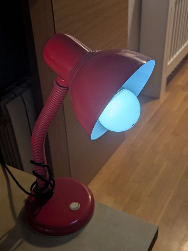 Flexo rojo escritorio vintage