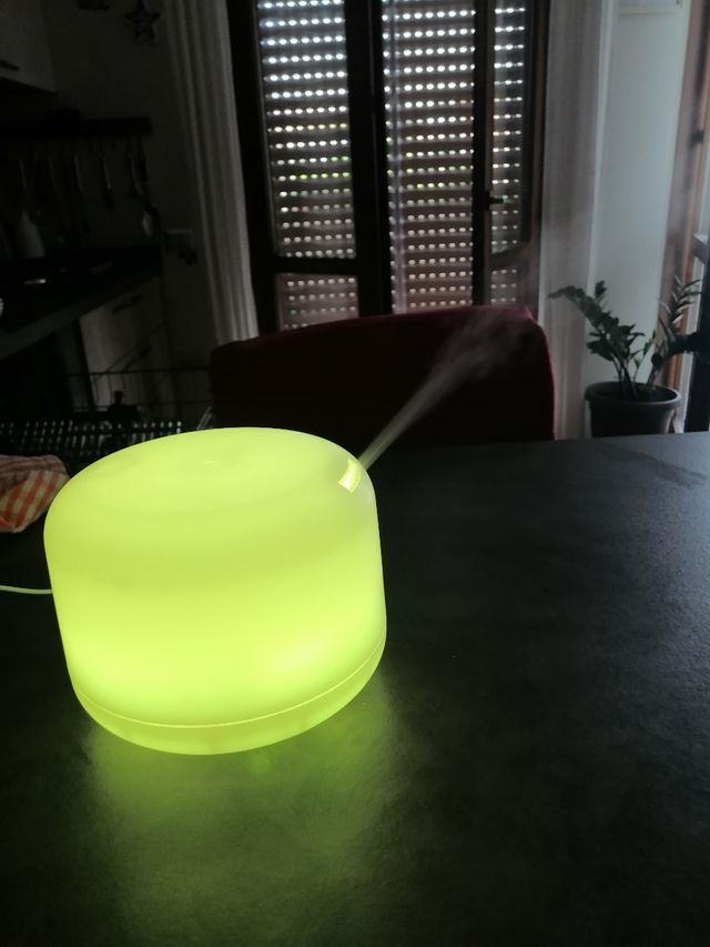 Diffusore aromi LED colorato