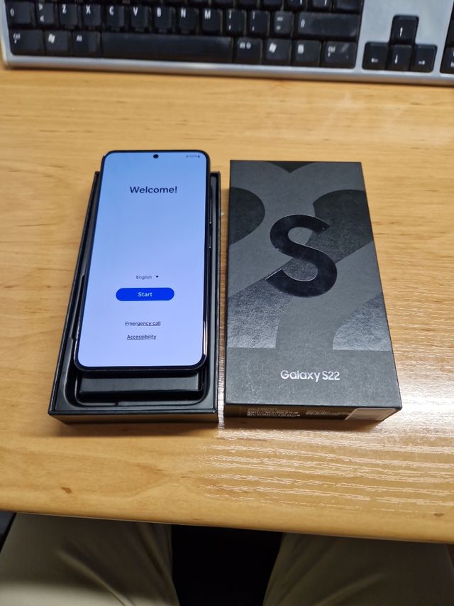 Samsung Galaxy S22 Negro - Nuevo de EEUU