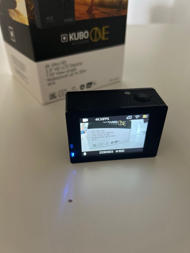 Cámara KUBO One 4K + Accesorios