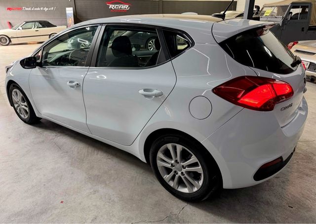 KIA Ceed 2015 IMPECABLE UNICO DUEÑO FULL EXTRAS