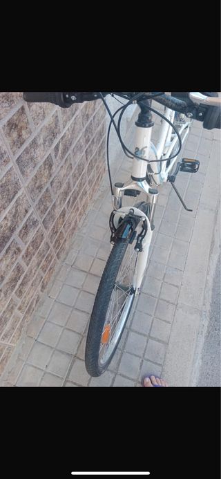 Bicicleta montaña blanca